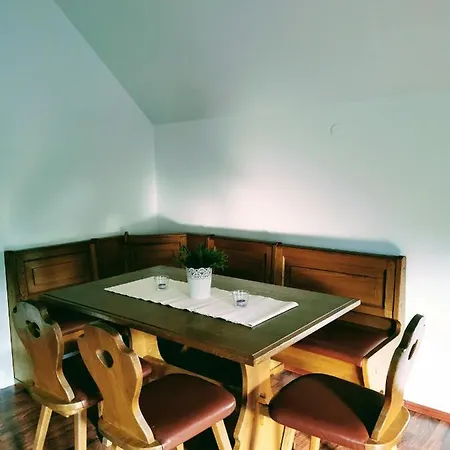 Pur Pikovo Feriehus Crna na Koroskem