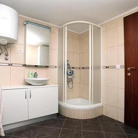 Feriehus Pur Pikovo *